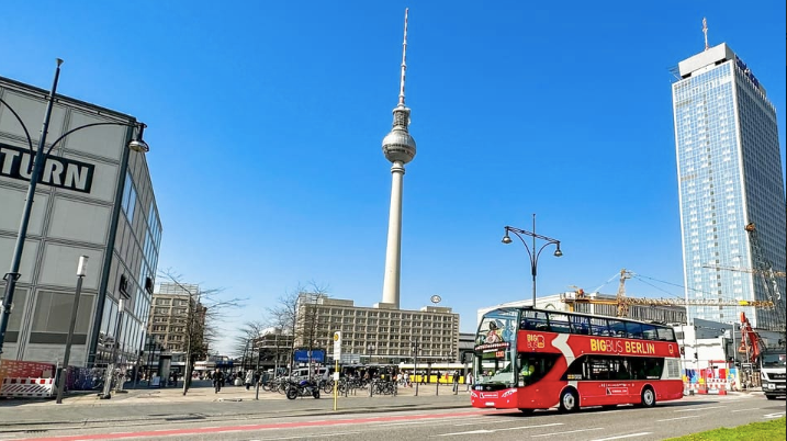 Berlin: Hop-On Hop-Off Sightseeing Bus with Boat Options
