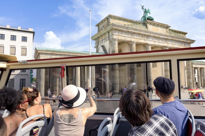 Berlin: Hop-On Hop-Off Sightseeing Bus with Boat Options
